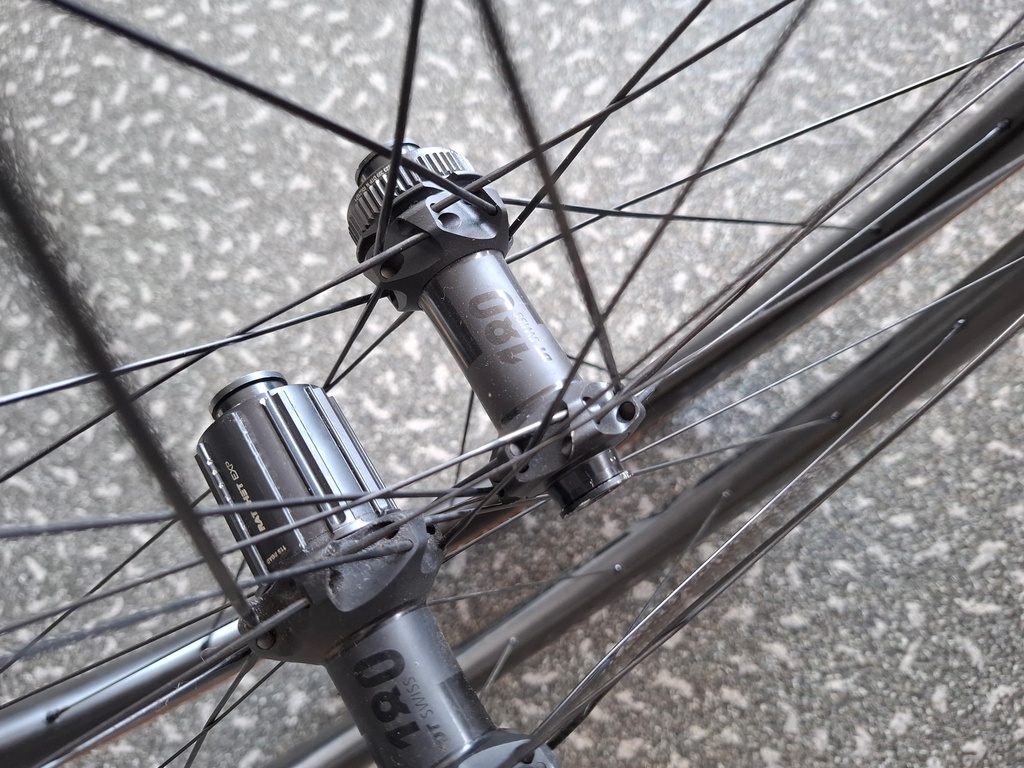 9th Wave - Roues route Avalon 502 SL (occasion)